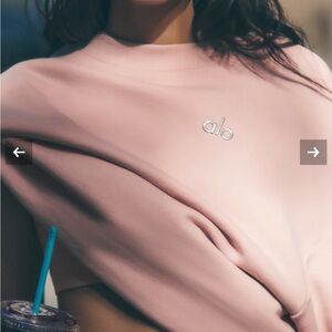 Accolade Crew Neck Pullover